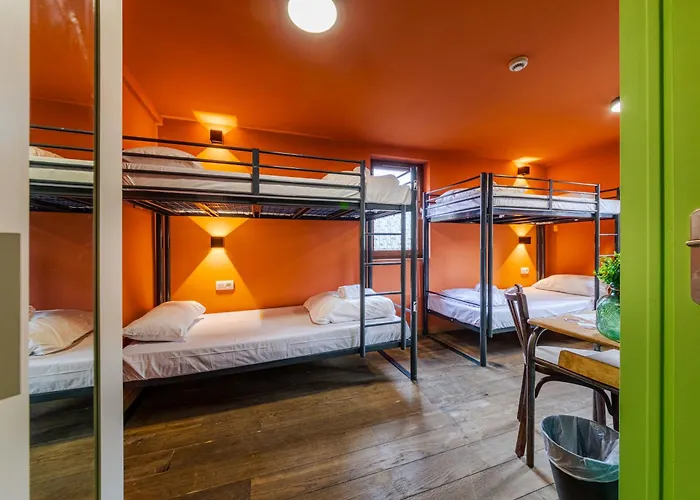 Hideout Hostel